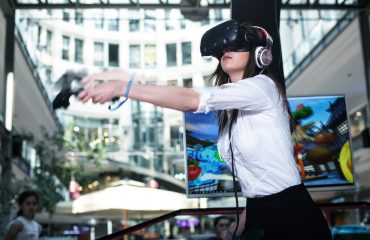 Smallux VR Cafe Kiosk Sanal Gerçeklik